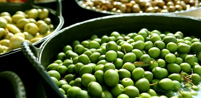 از بین بردن تلخی زیتون در منزل