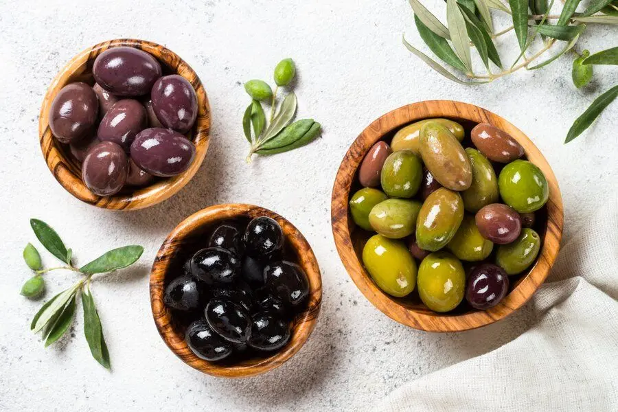 از بین بردن تلخی زیتون در منزل