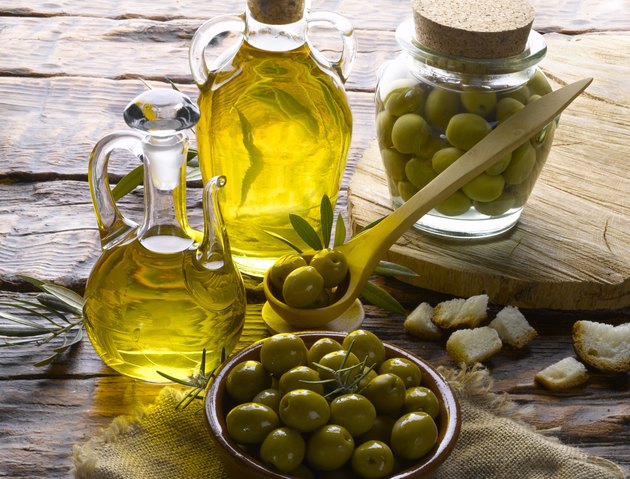 قیمت روغن زیتون 1 لیتری