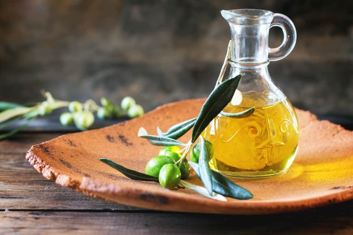 روغن زیتون فرابکر اصل شمال و رودبار