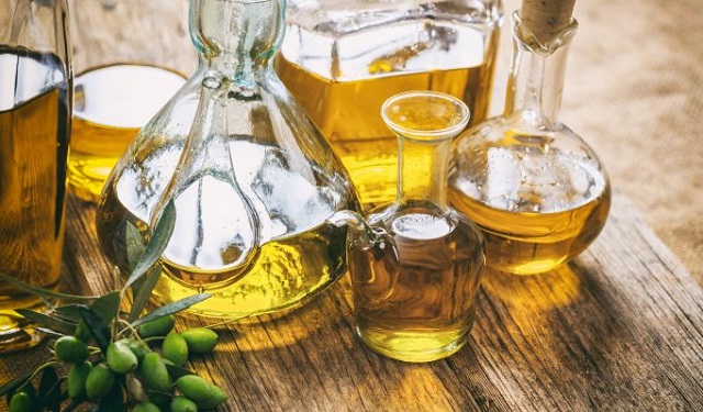 روغن زیتون فرابکر اصل شمال و رودبار